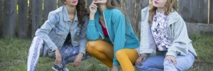 Moda lat 90-tych - inspiracja popkulturą